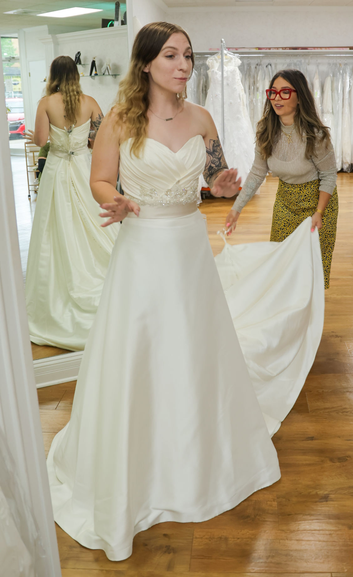Elegance Bridal Operation Wedding